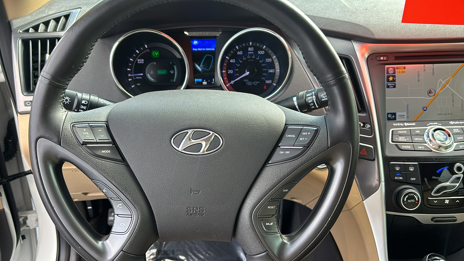 2013 Hyundai Sonata Hybrid Limited 11