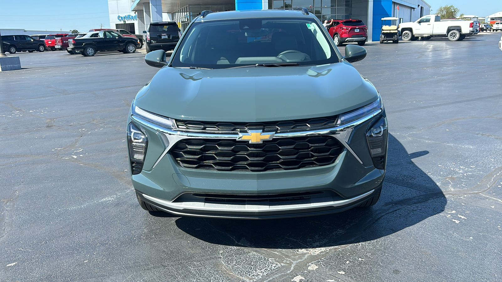 2025 Chevrolet Trax LT 2