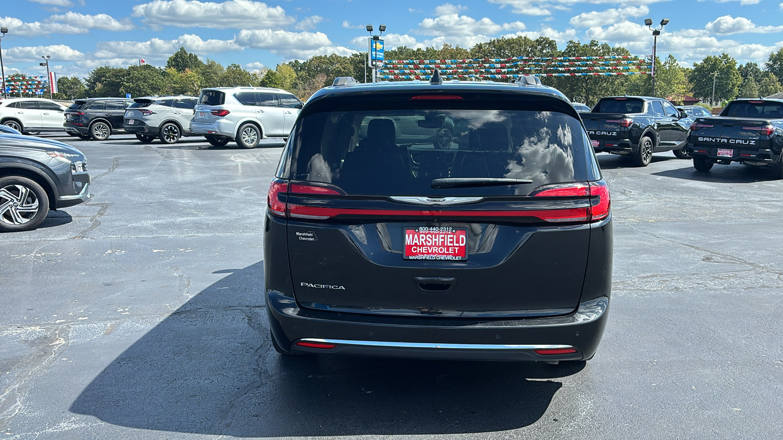 2022 Chrysler Pacifica Touring L 6