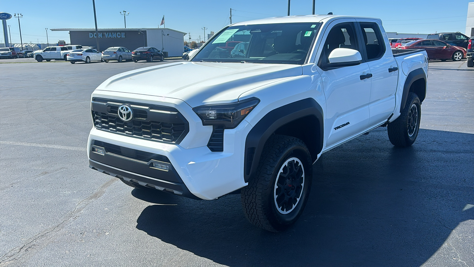 2024 Toyota Tacoma SR5 3