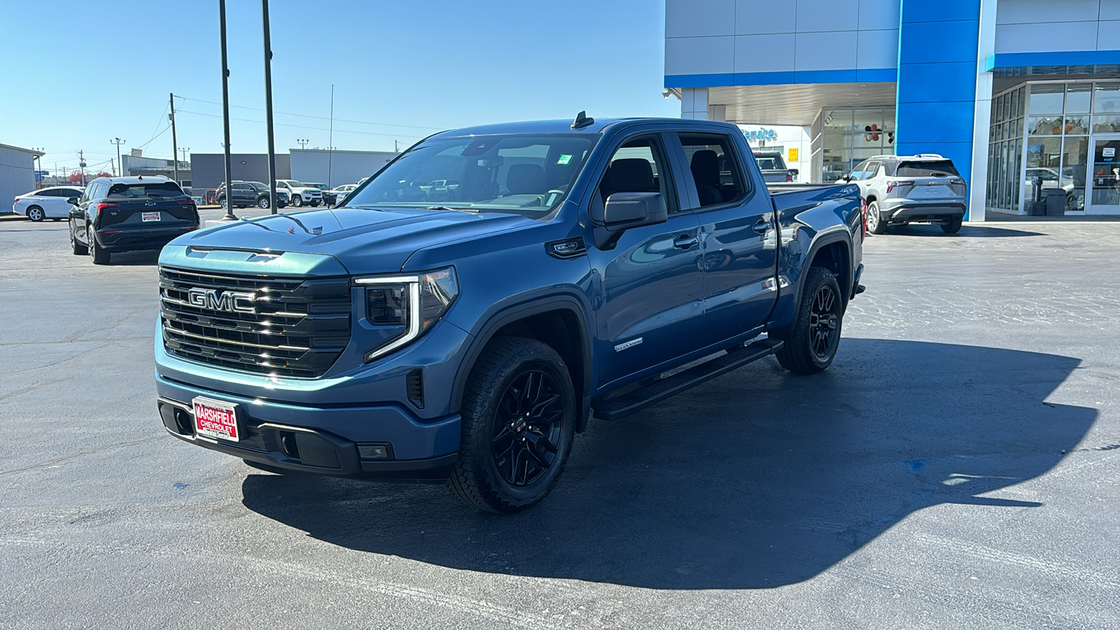 2024 GMC Sierra 1500 Elevation 3