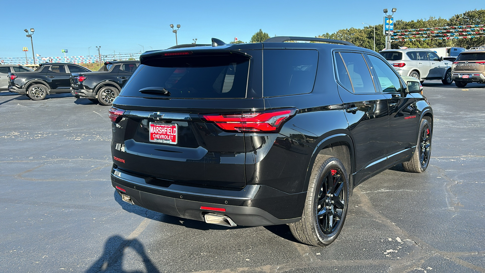 2023 Chevrolet Traverse Premier 7