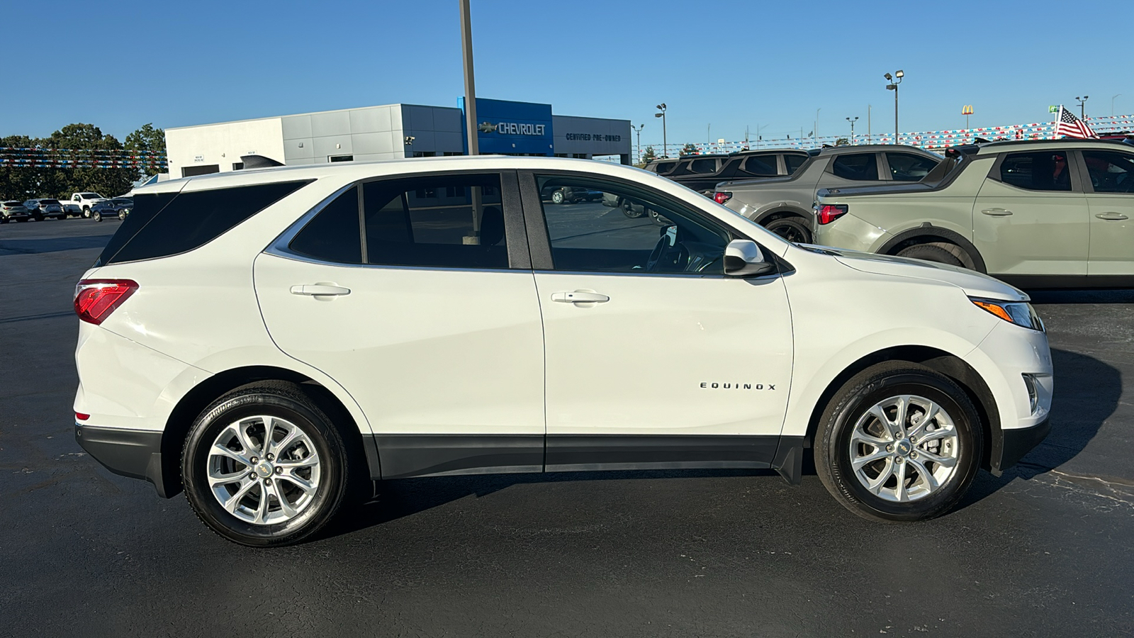 2021 Chevrolet Equinox LT 8