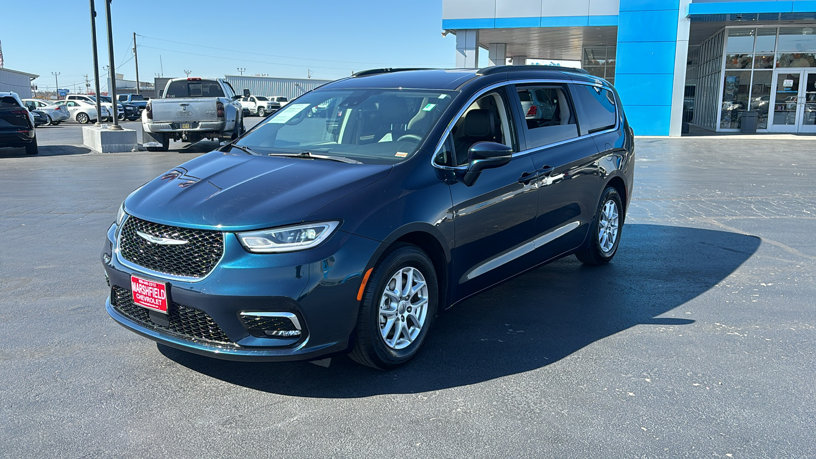 2022 Chrysler Pacifica Touring L 3