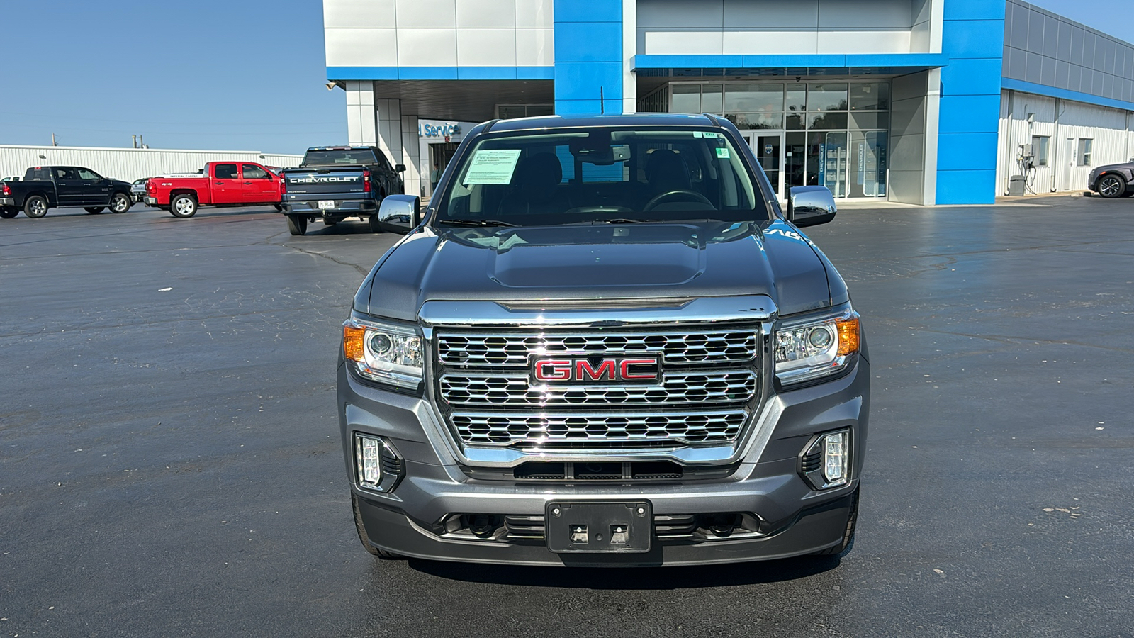 2022 GMC Canyon Denali 2