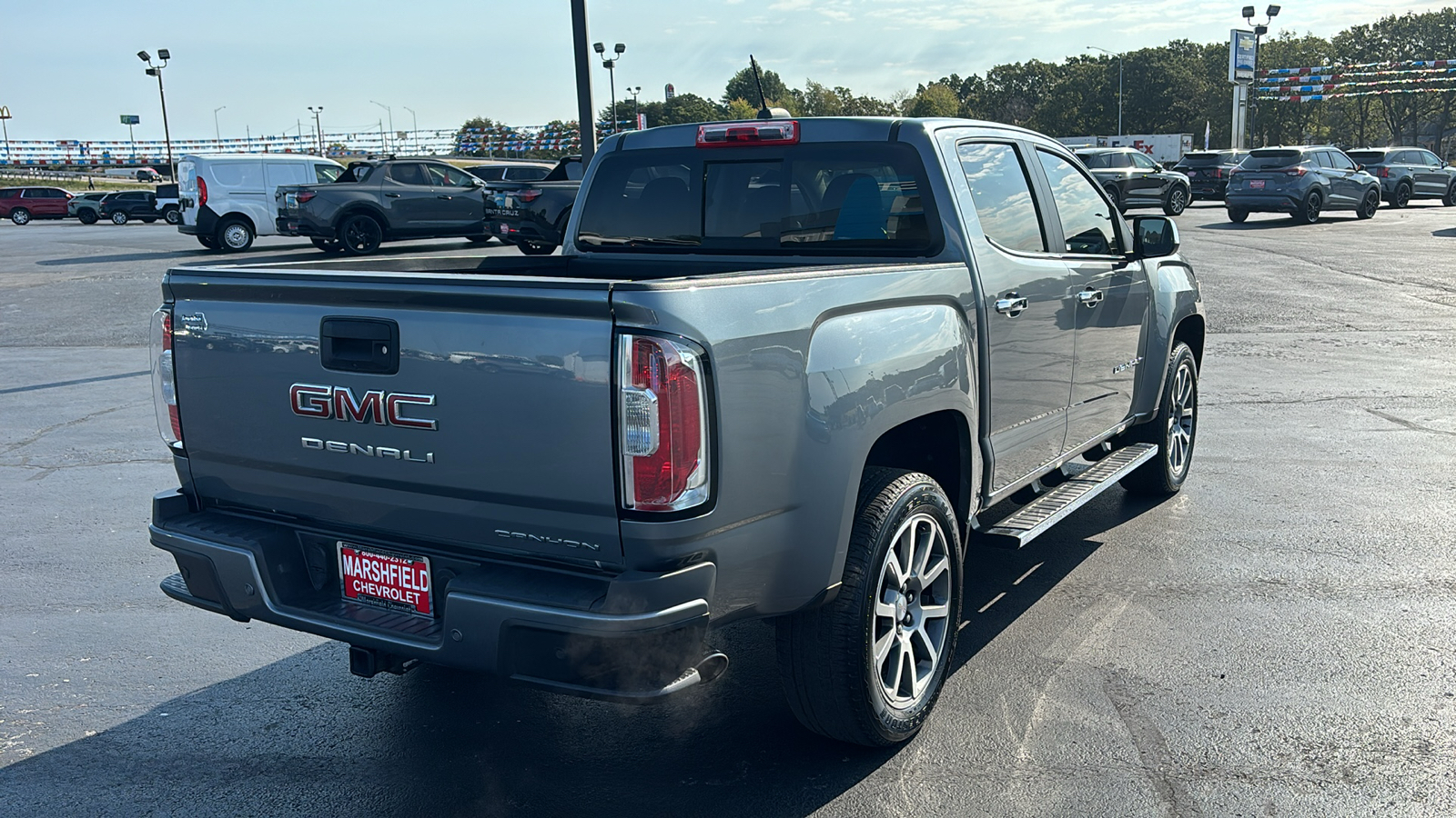 2022 GMC Canyon Denali 7