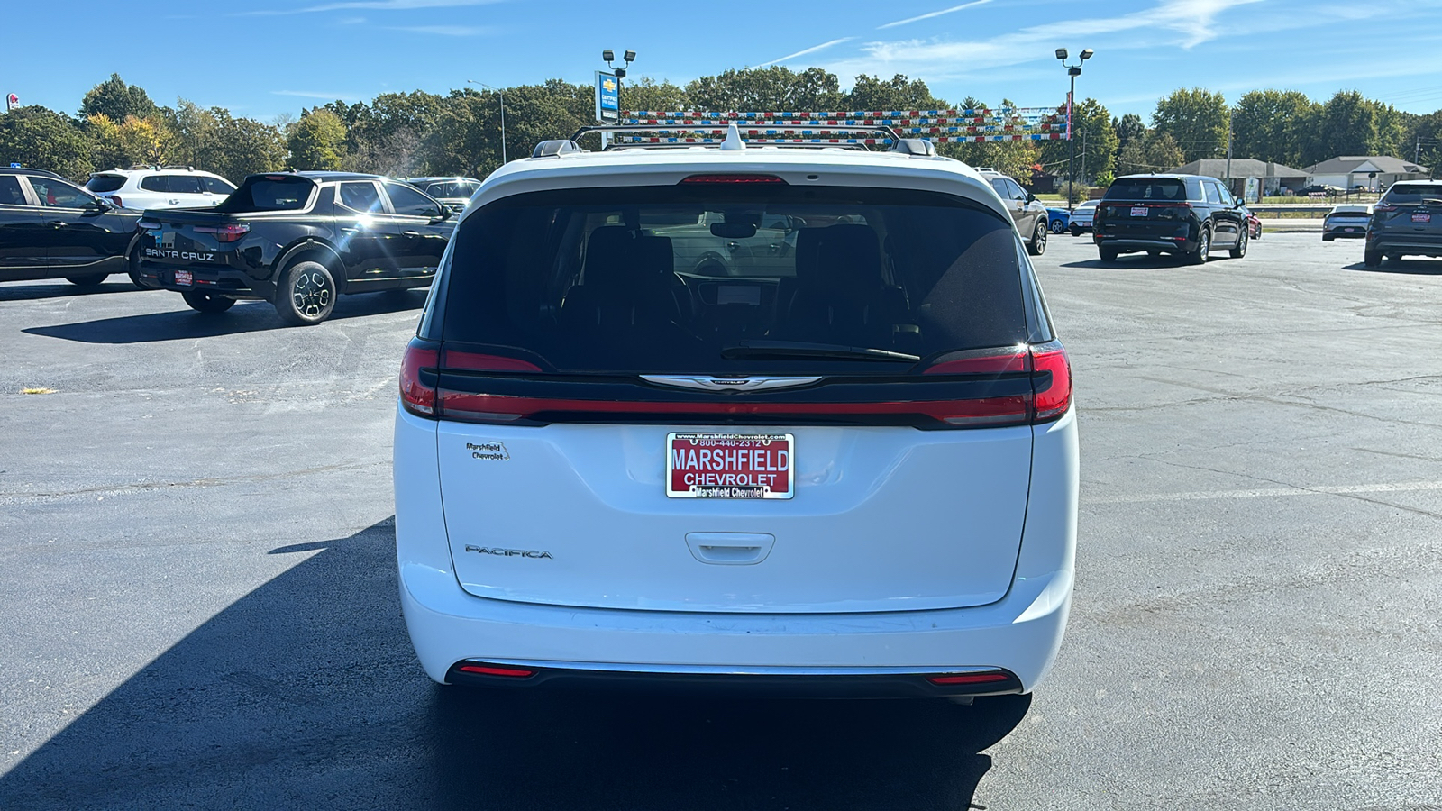 2022 Chrysler Pacifica Touring L 6