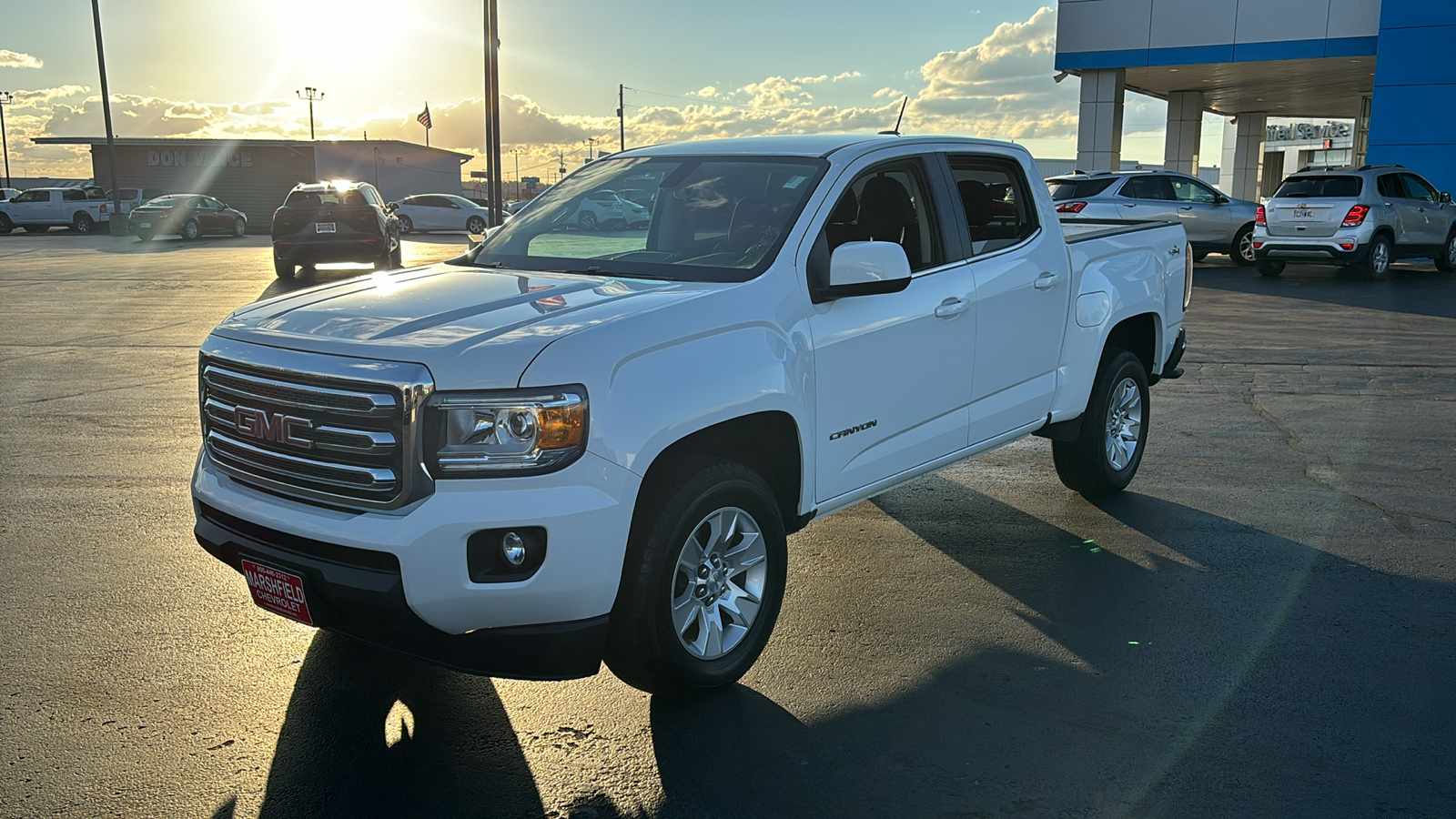 2017 GMC Canyon SLE1 3