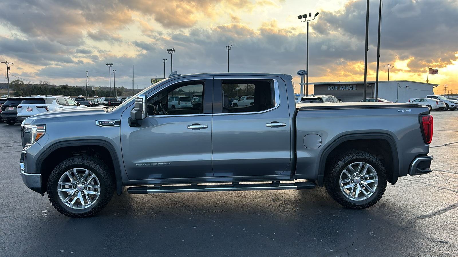 2022 GMC Sierra 1500 Limited SLT 4