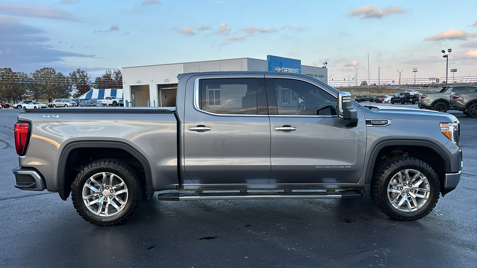 2022 GMC Sierra 1500 Limited SLT 8