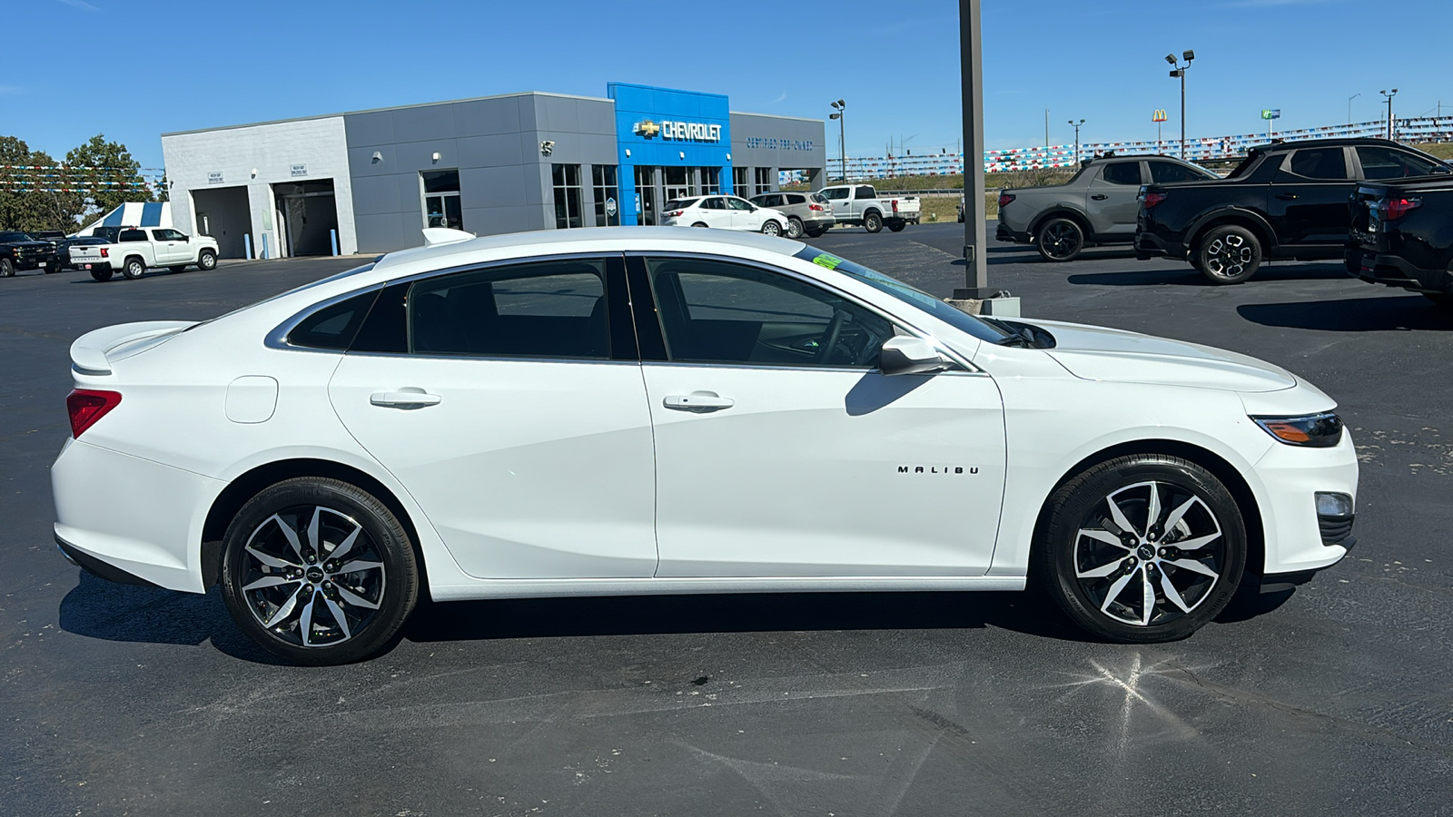 2024 Chevrolet Malibu RS 8