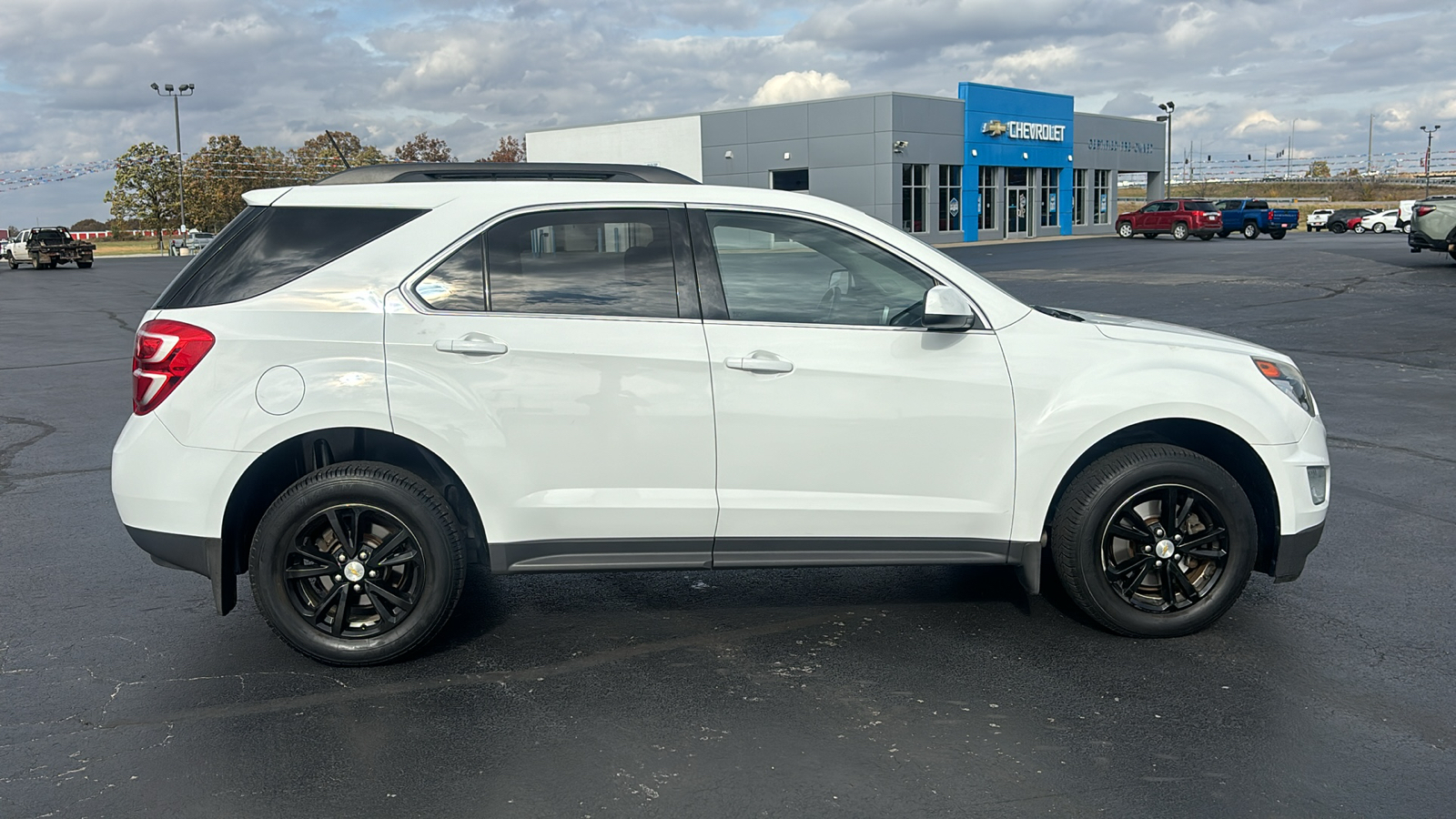 2016 Chevrolet Equinox LT 8