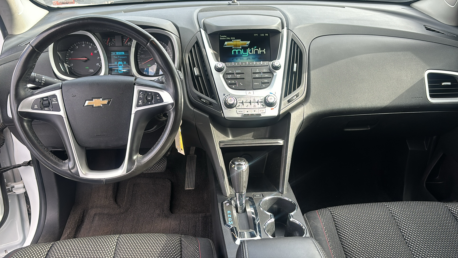 2016 Chevrolet Equinox LT 13