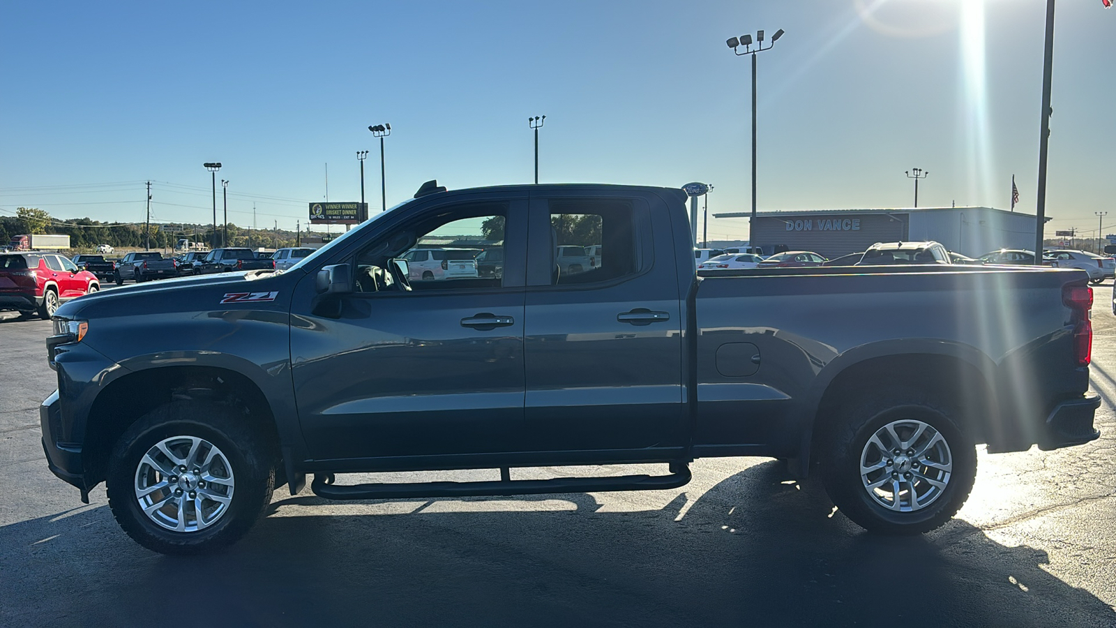 2019 Chevrolet Silverado 1500 RST 4