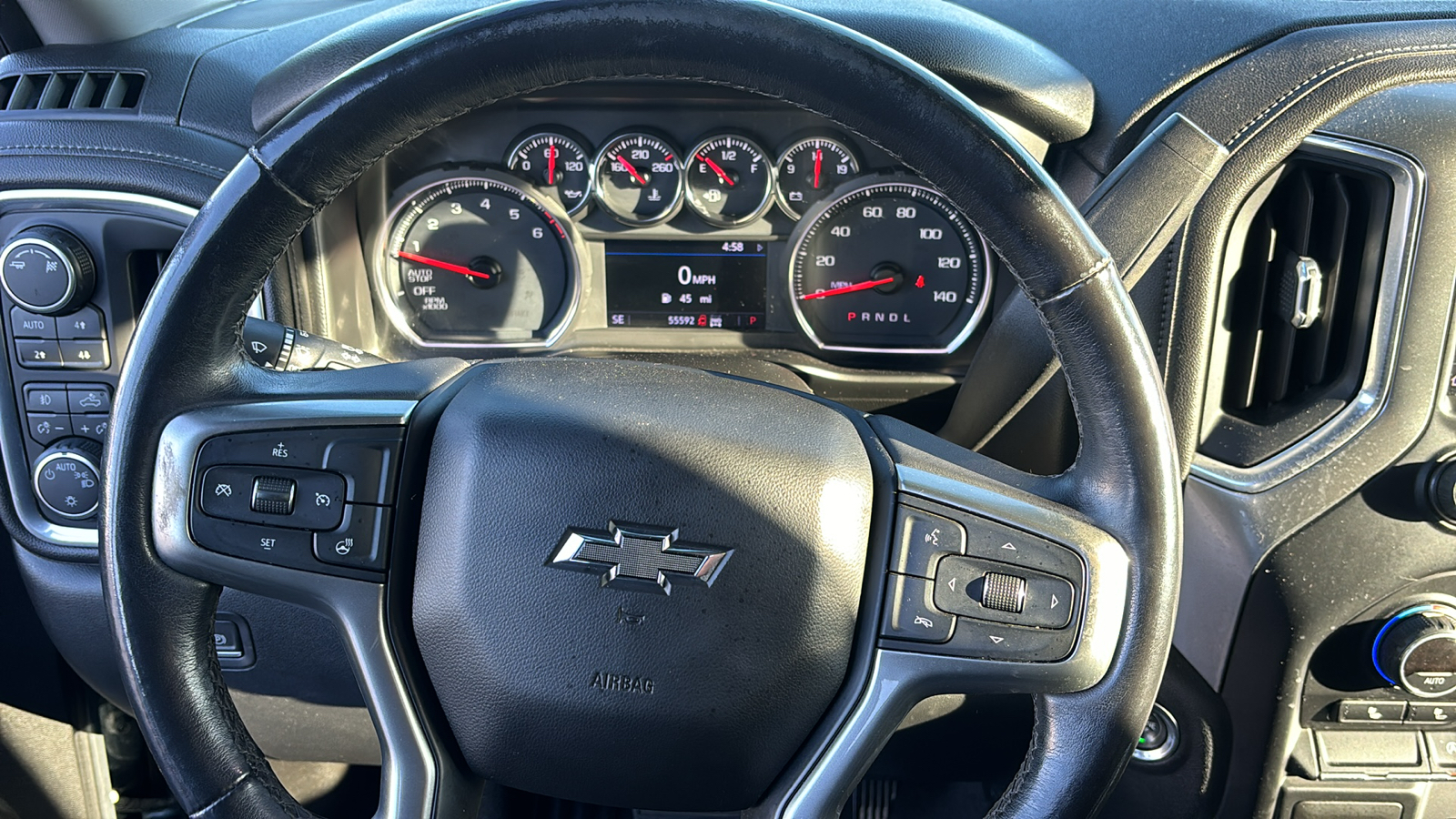 2019 Chevrolet Silverado 1500 RST 11