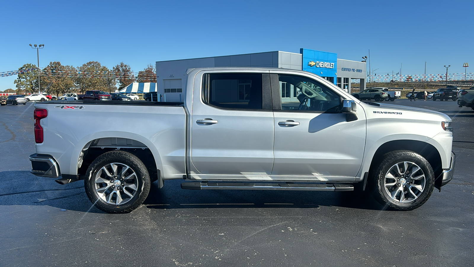 2022 Chevrolet Silverado 1500 LTD LT 8