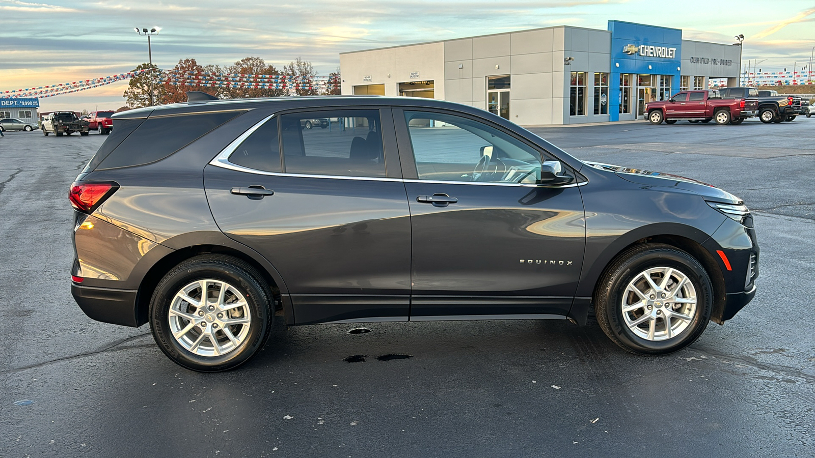 2022 Chevrolet Equinox LT 8