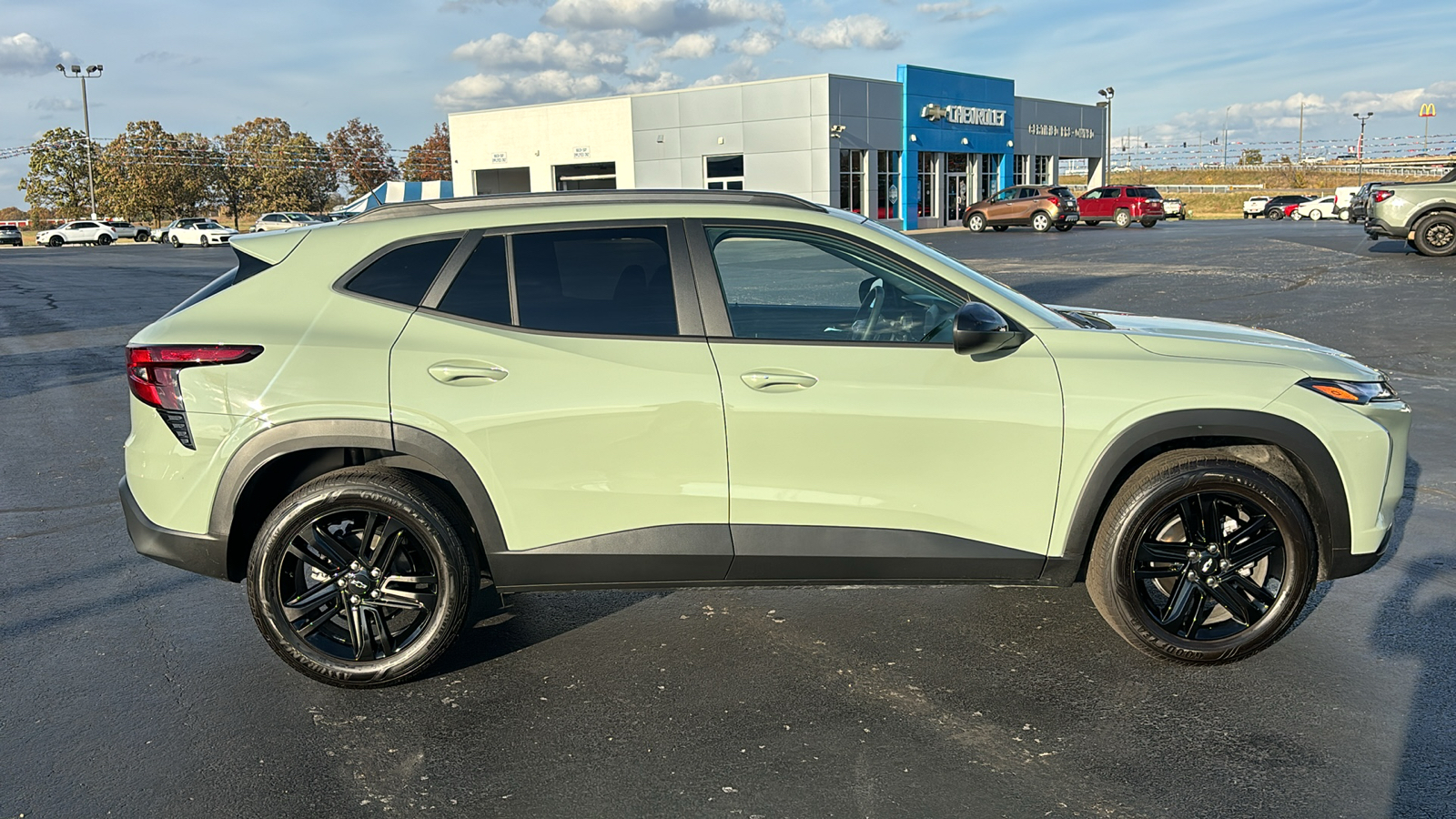 2025 Chevrolet Trax ACTIV 8