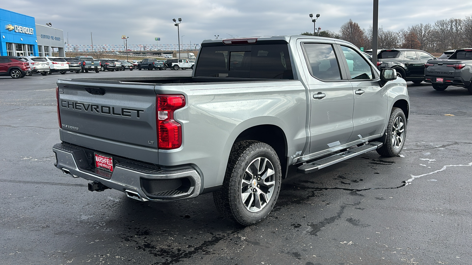 2025 Chevrolet Silverado 1500 LT 7