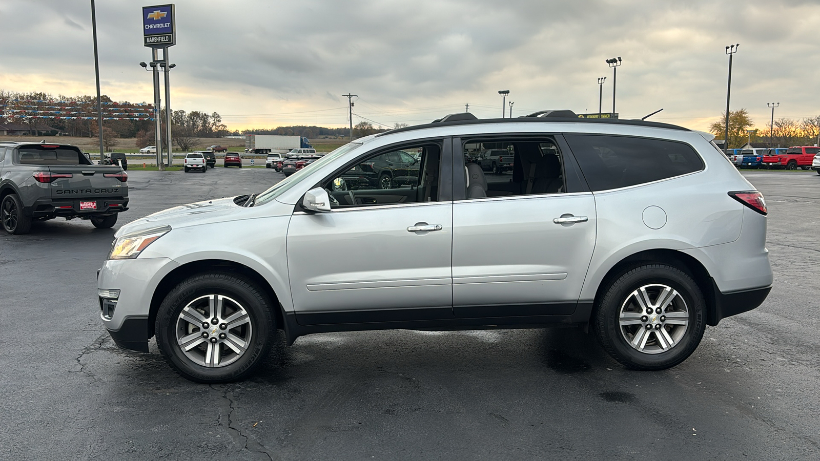 2017 Chevrolet Traverse LT 4