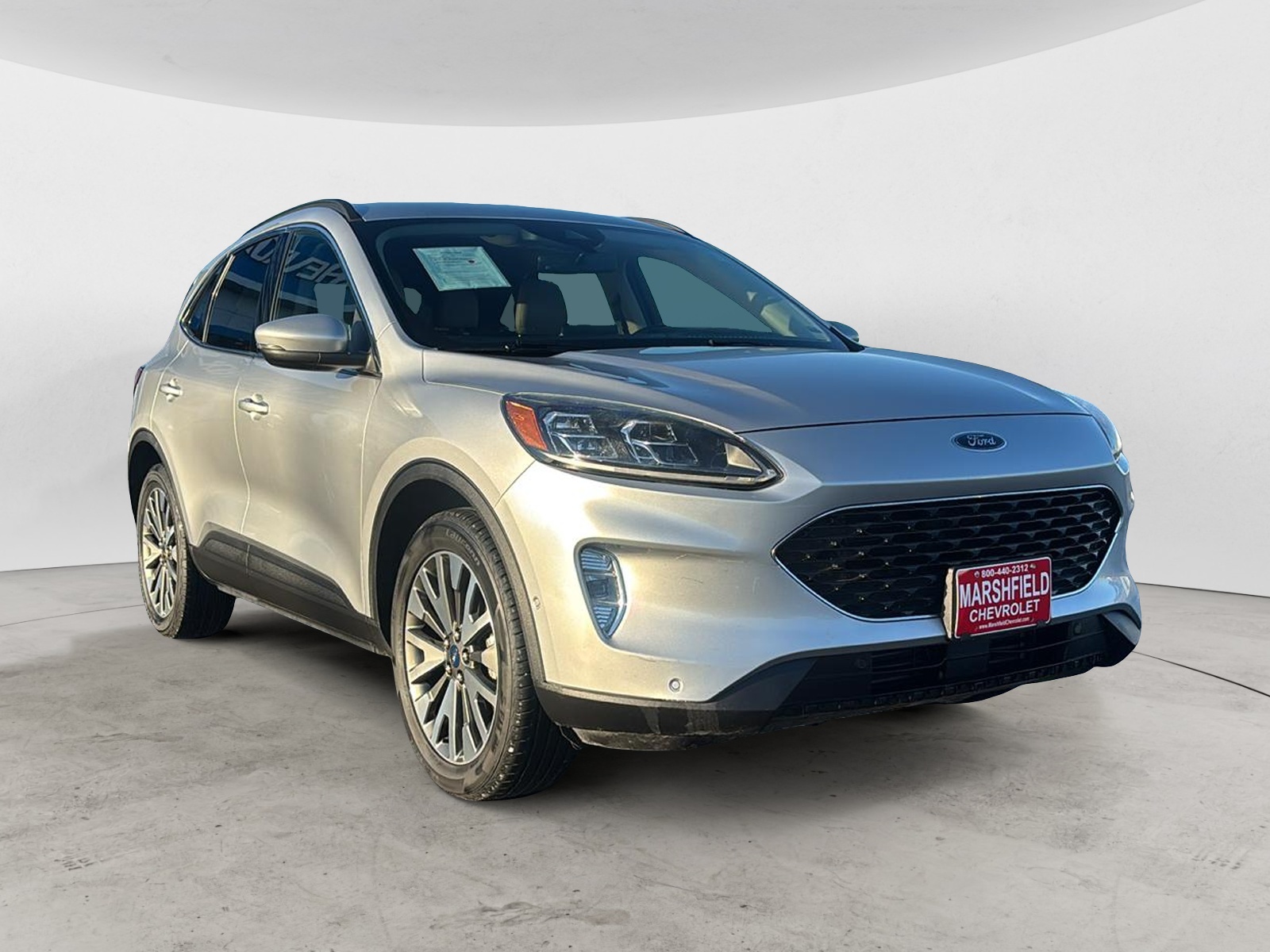 2020 Ford Escape Titanium 1