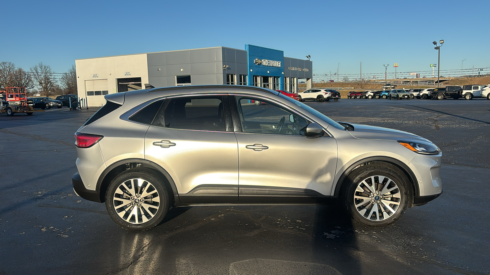 2020 Ford Escape Titanium 8