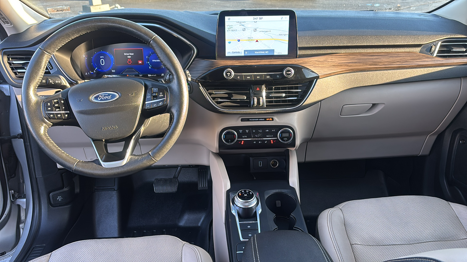 2020 Ford Escape Titanium 13