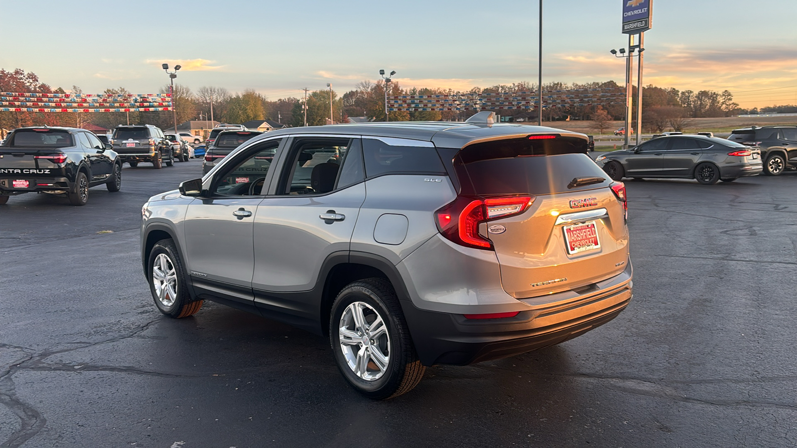 2024 GMC Terrain SLE 5