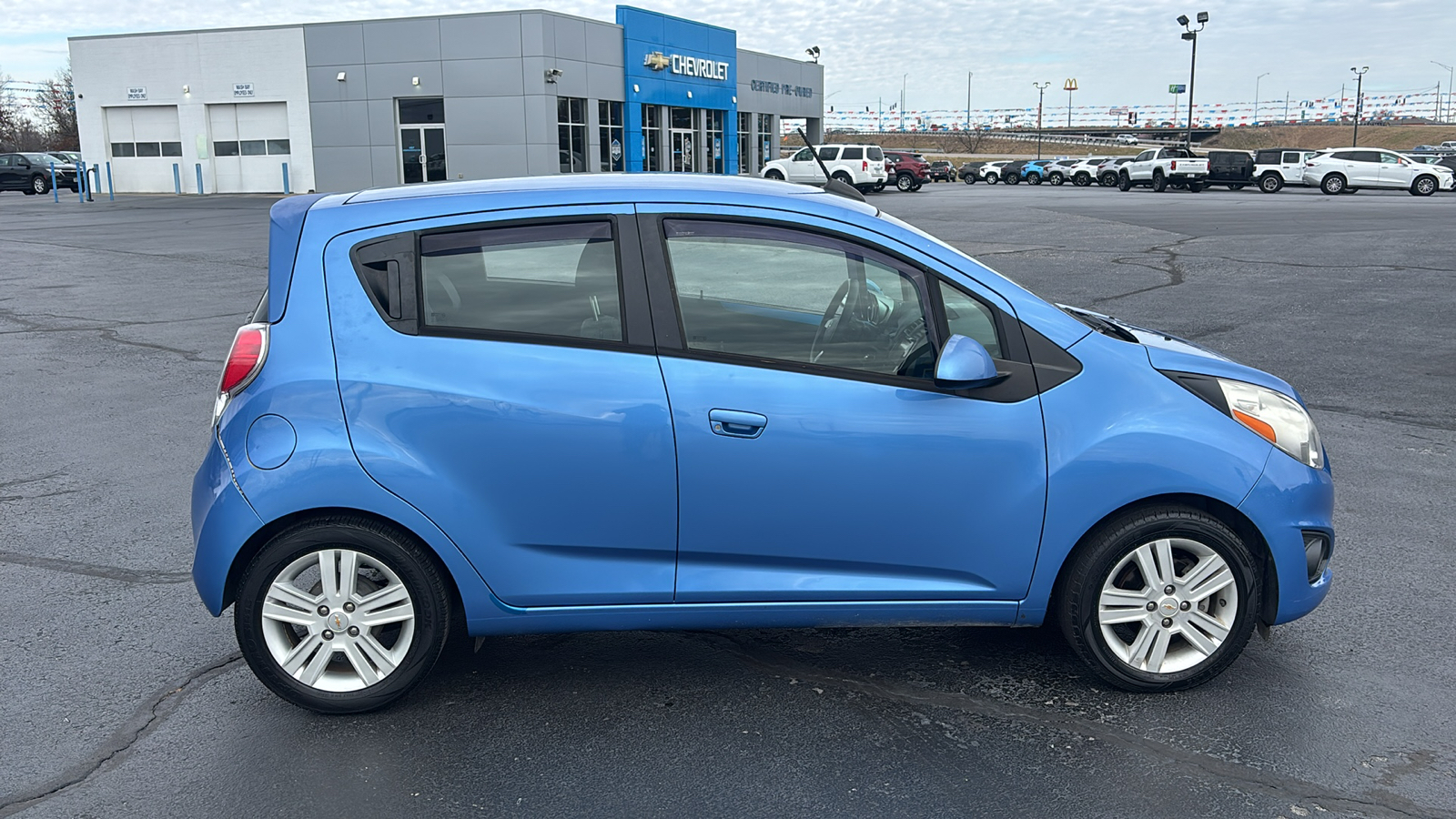 2015 Chevrolet Spark 1LT 8