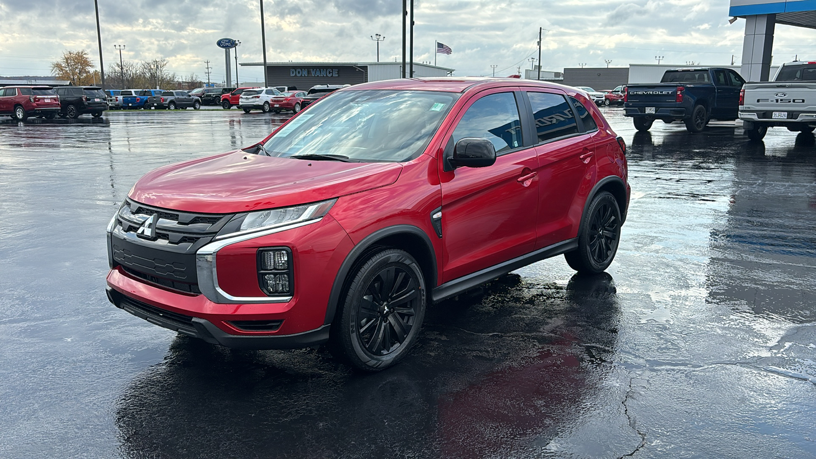 2024 Mitsubishi Outlander Sport  3