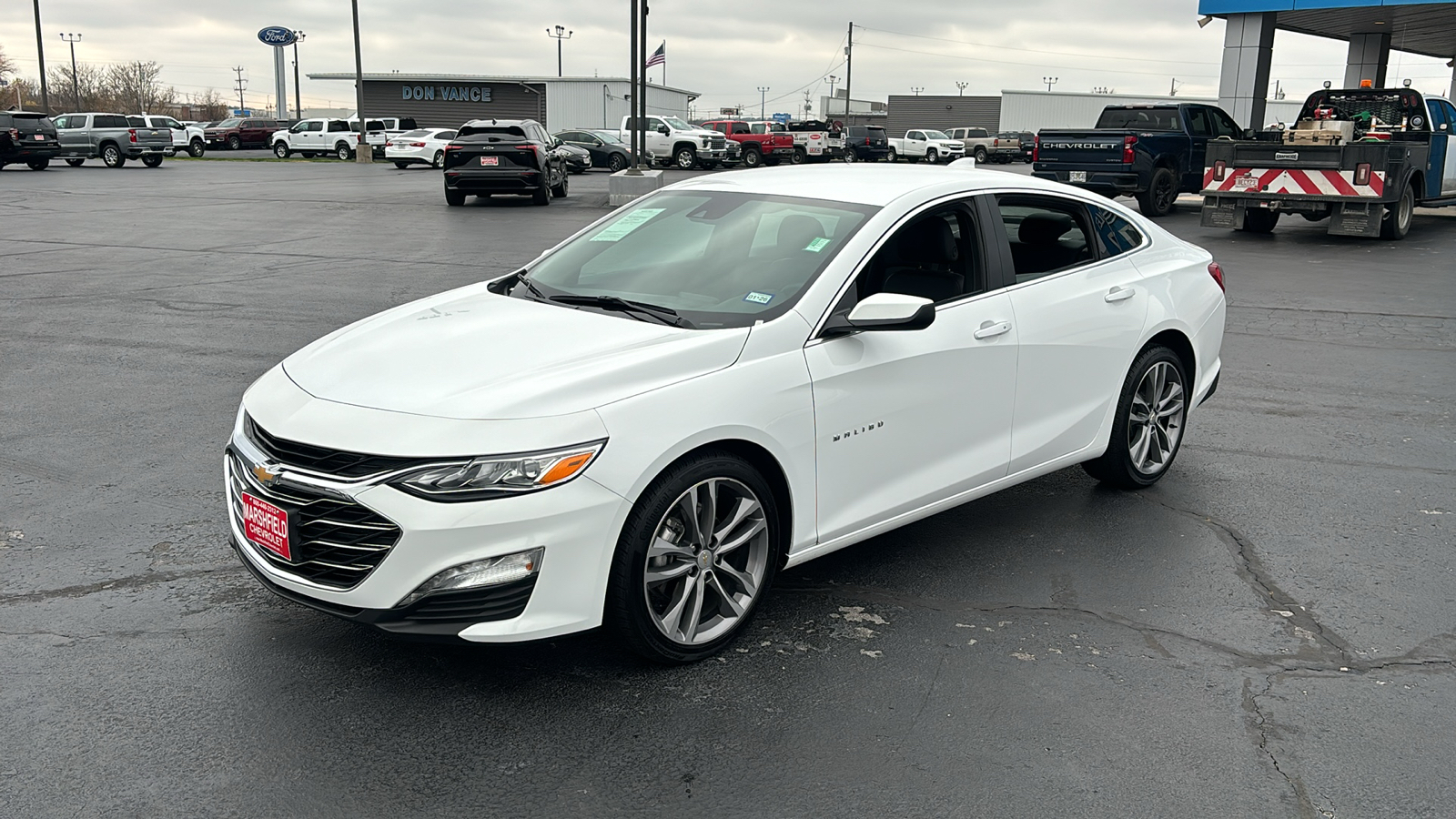 2024 Chevrolet Malibu LT 3