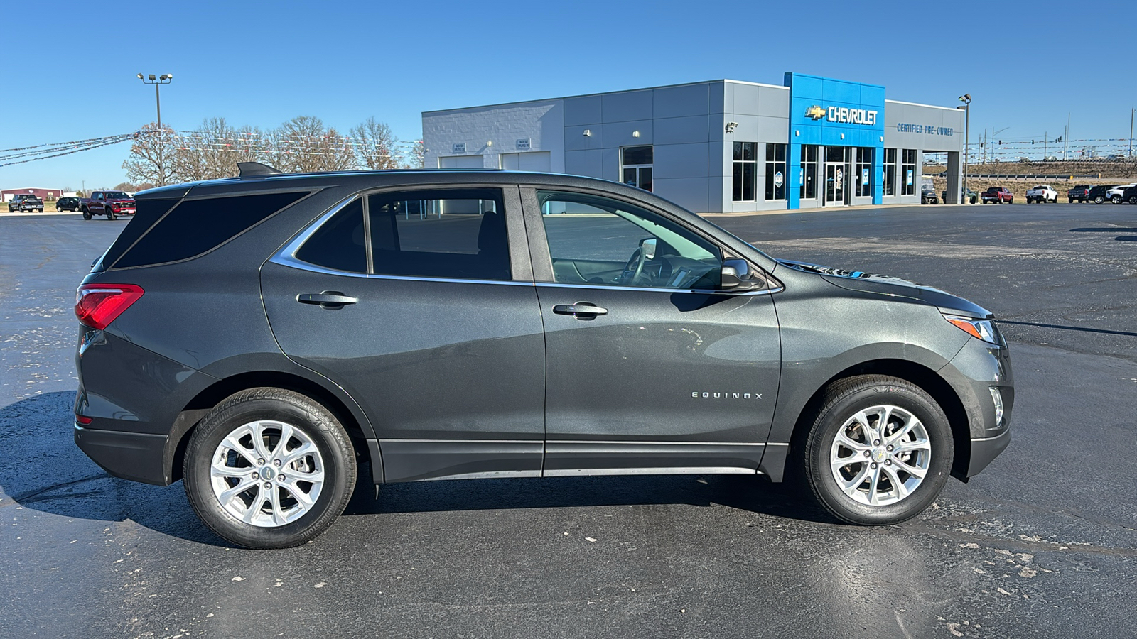 2021 Chevrolet Equinox LT 8