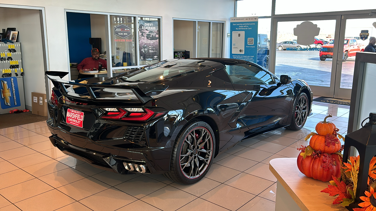 2025 Chevrolet Corvette Stingray 6