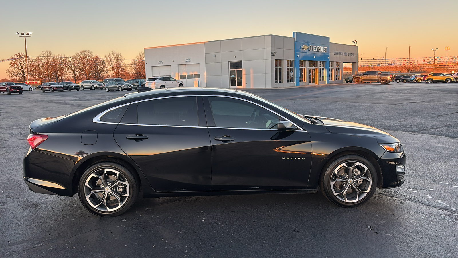 2022 Chevrolet Malibu LT 8