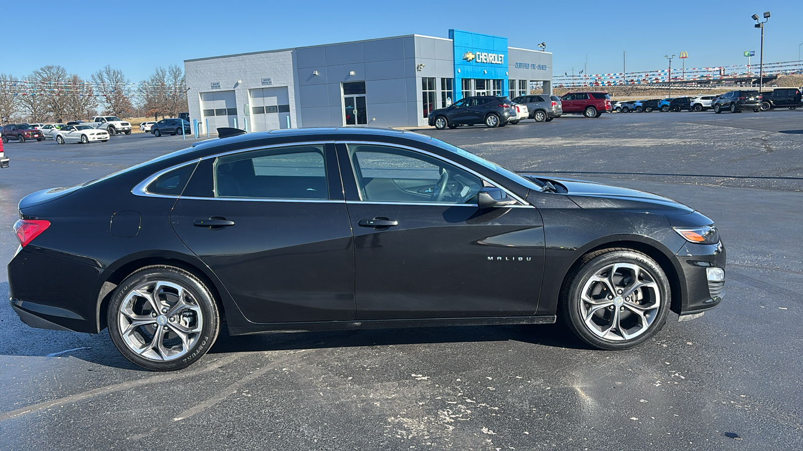 2022 Chevrolet Malibu LT 8