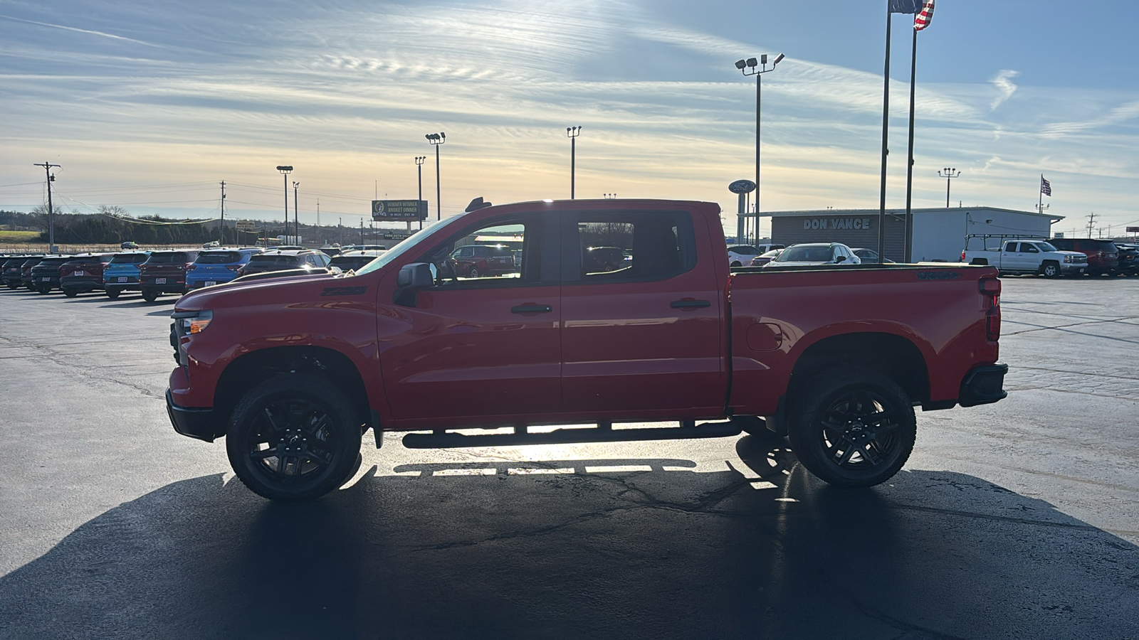 2025 Chevrolet Silverado 1500 Custom Trail Boss 4