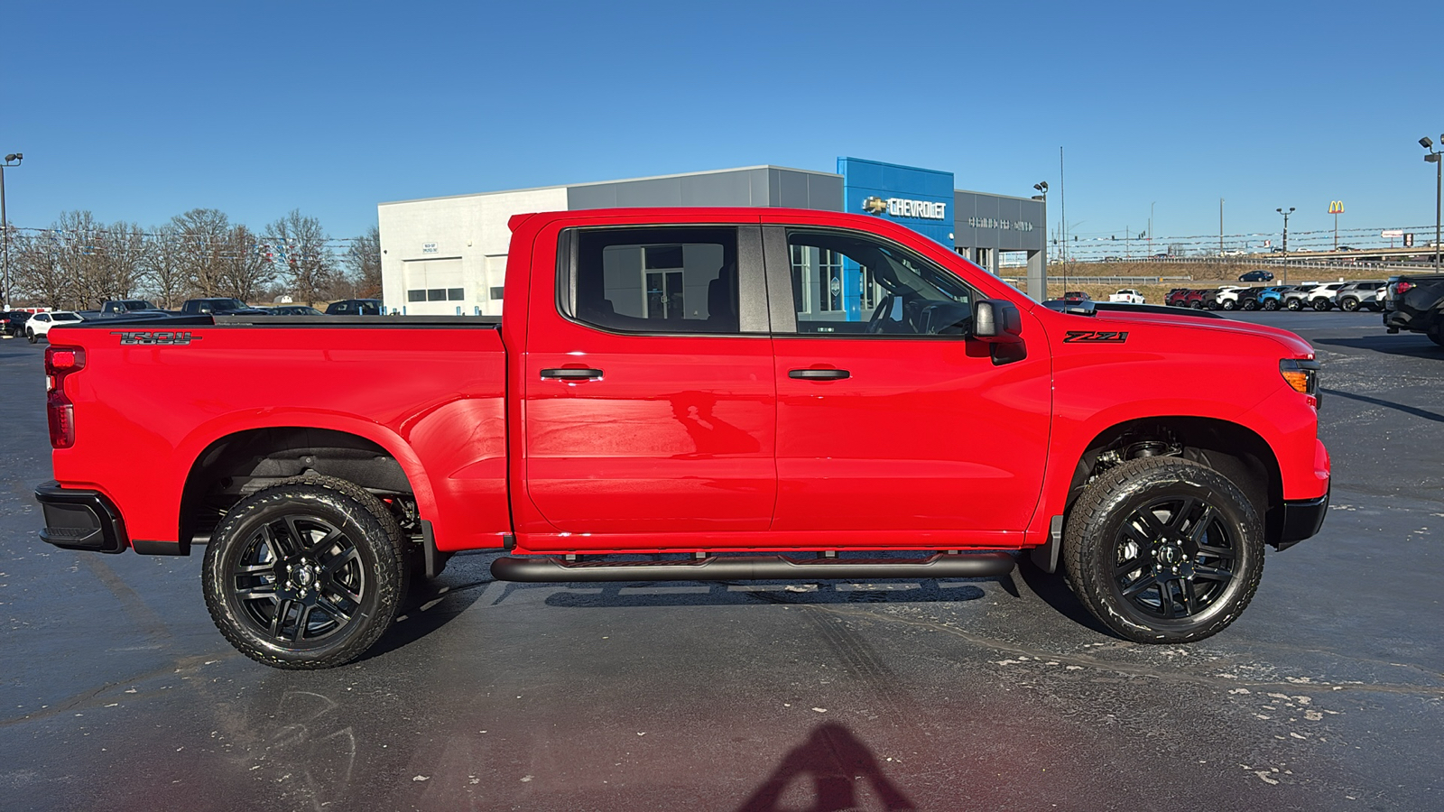 2025 Chevrolet Silverado 1500 Custom Trail Boss 8