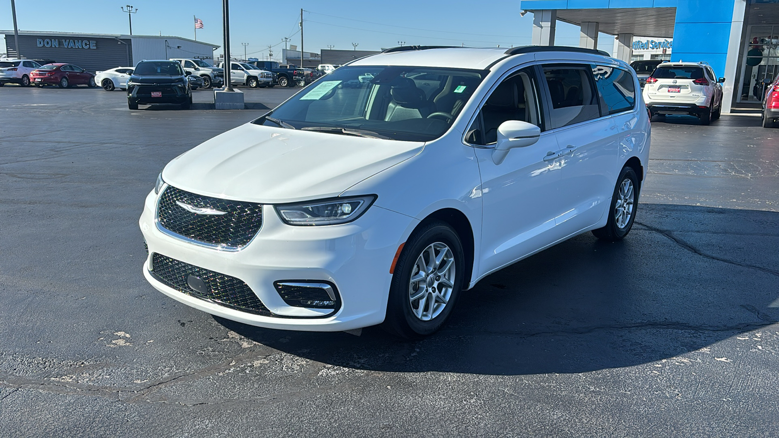 2022 Chrysler Pacifica Touring L 3