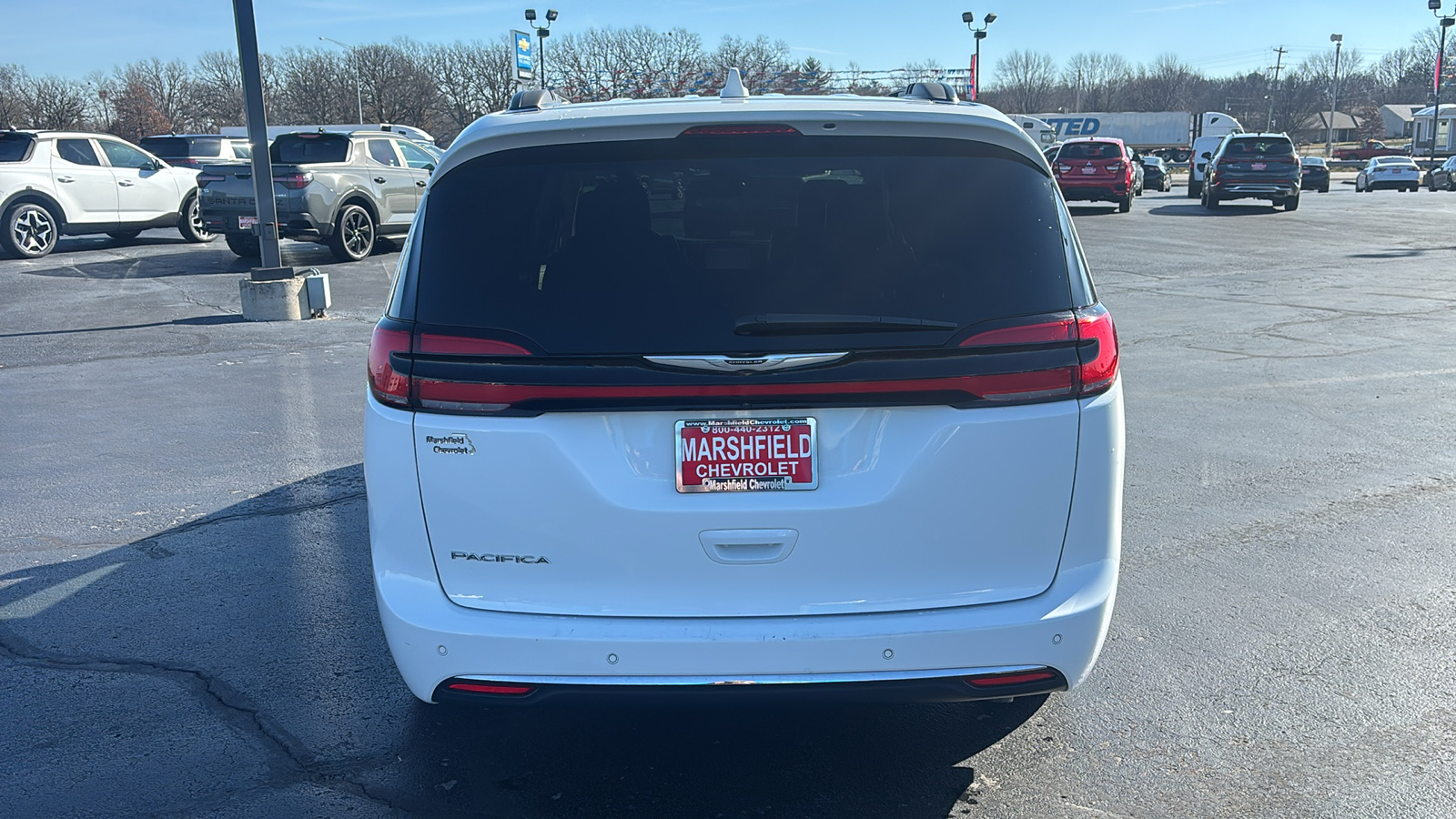 2022 Chrysler Pacifica Touring L 6