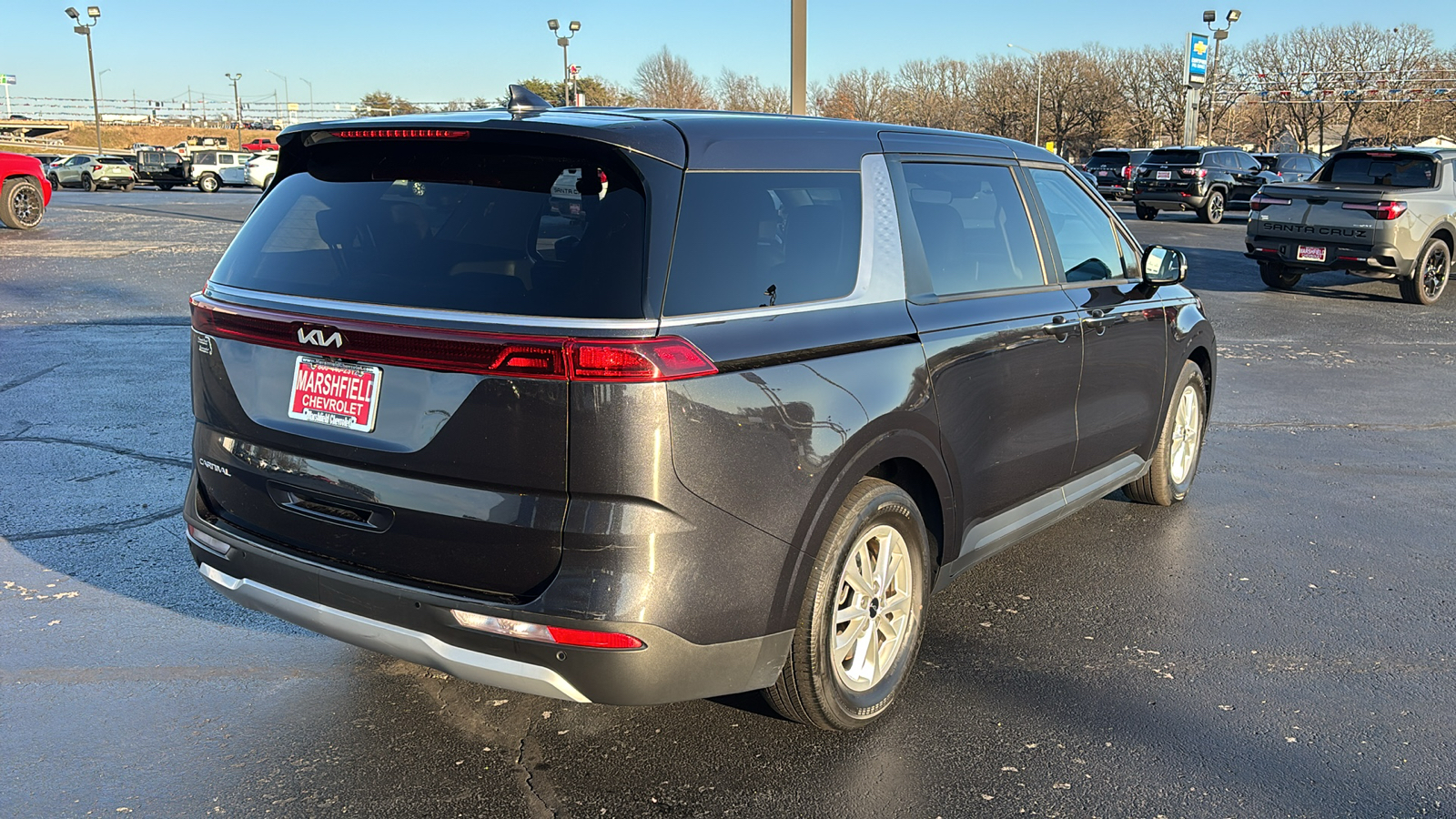 2023 Kia Carnival LX 7