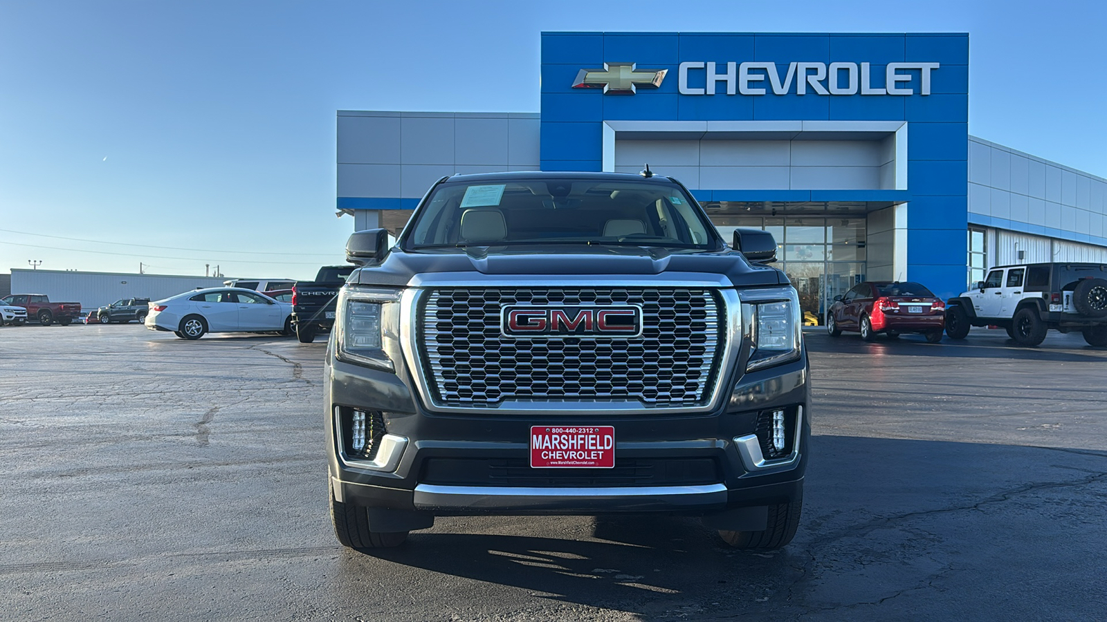 2021 GMC Yukon Denali 2