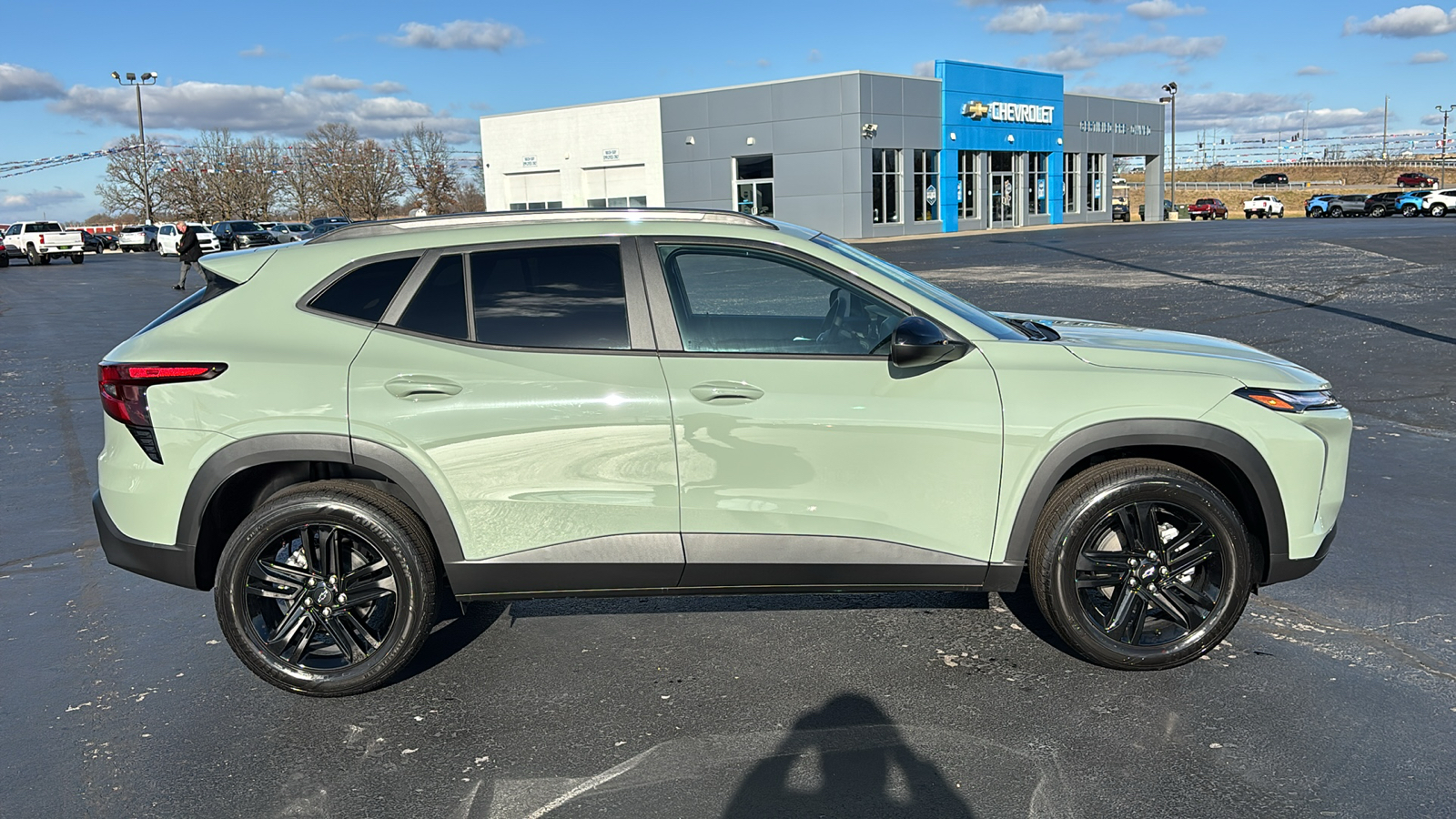 2025 Chevrolet Trax ACTIV 8