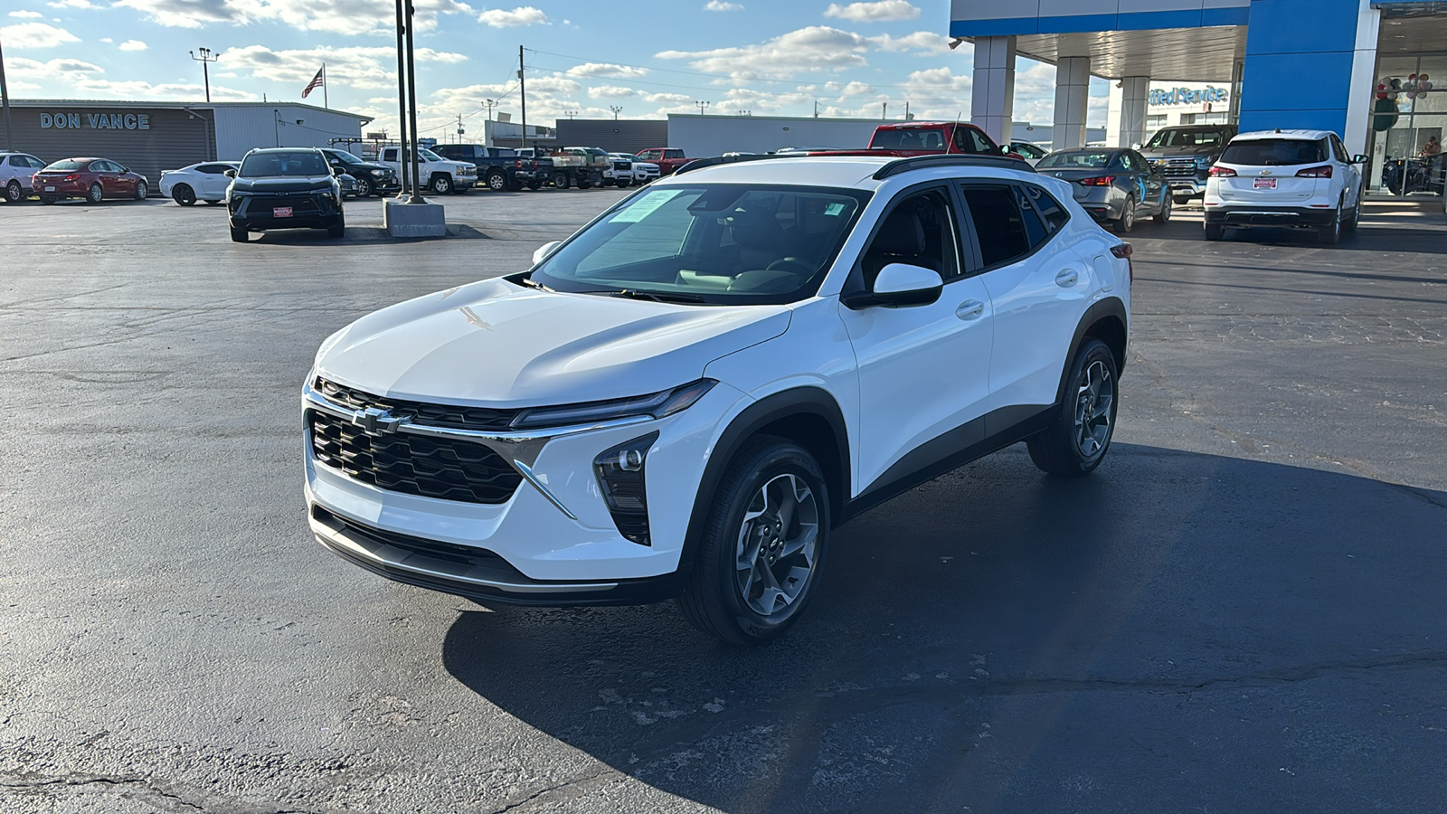 2025 Chevrolet Trax LT 3