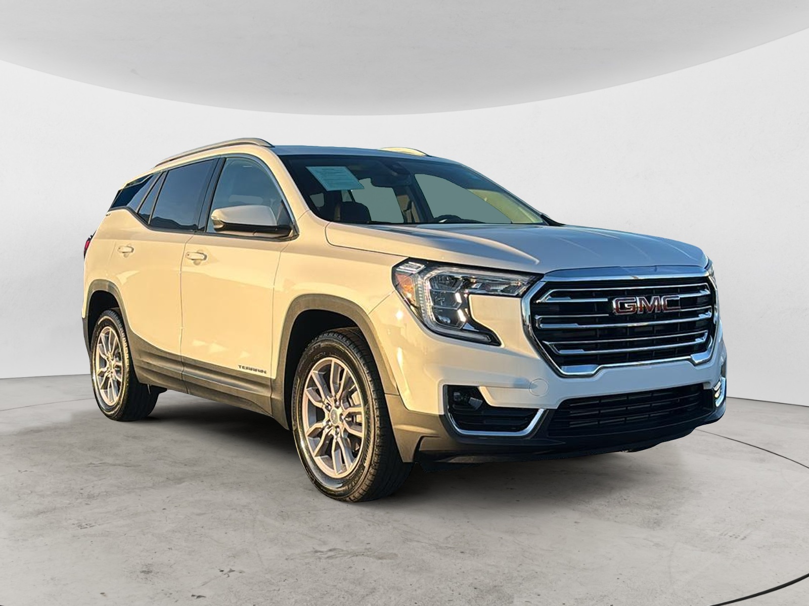 2024 GMC Terrain SLT 1