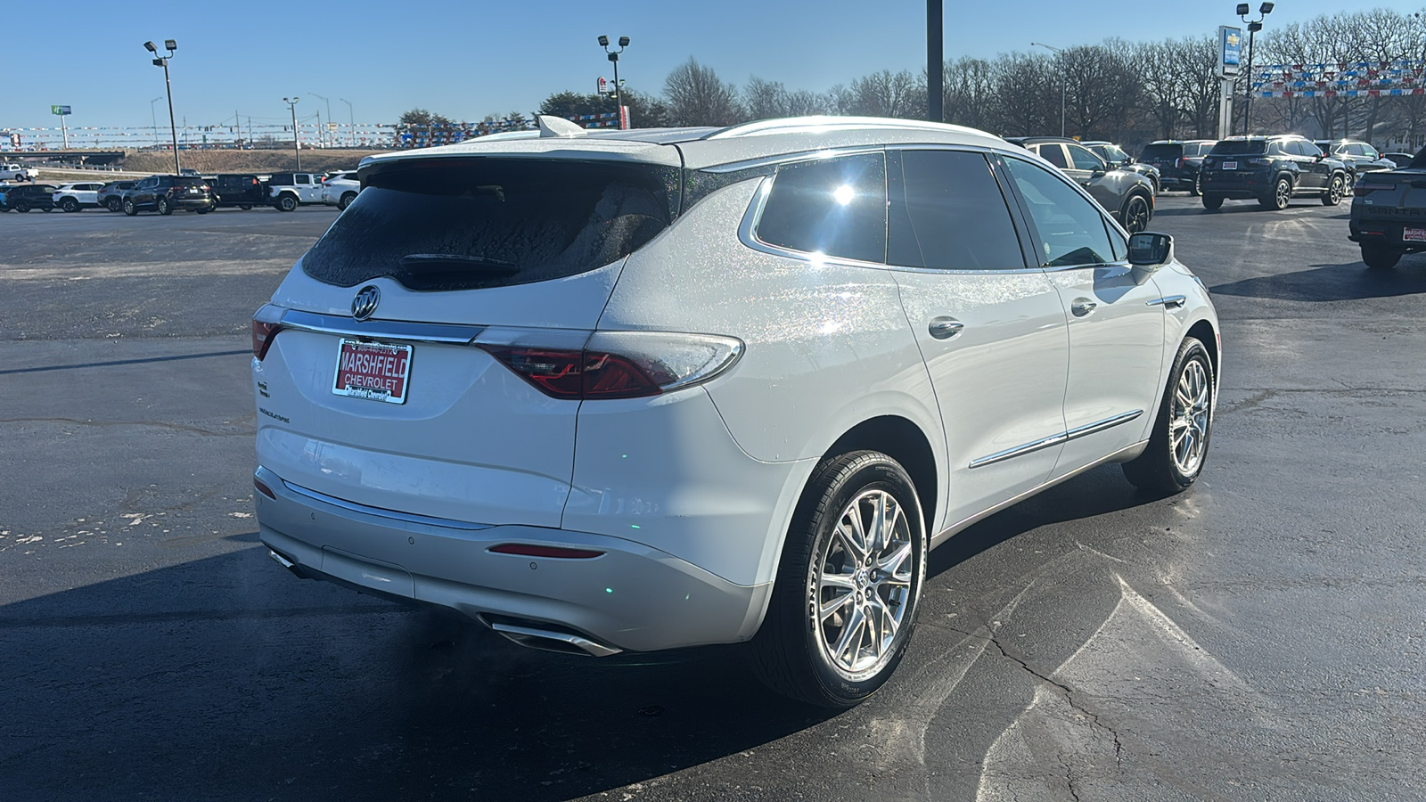 2024 Buick Enclave Essence 7