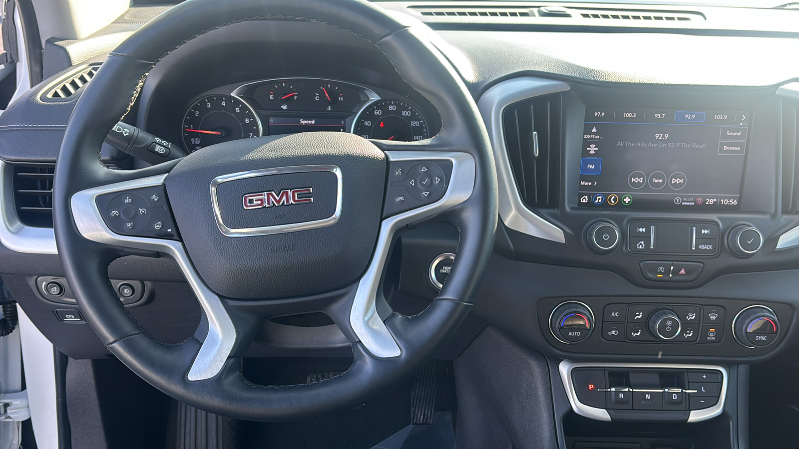 2023 GMC Terrain SLT 13