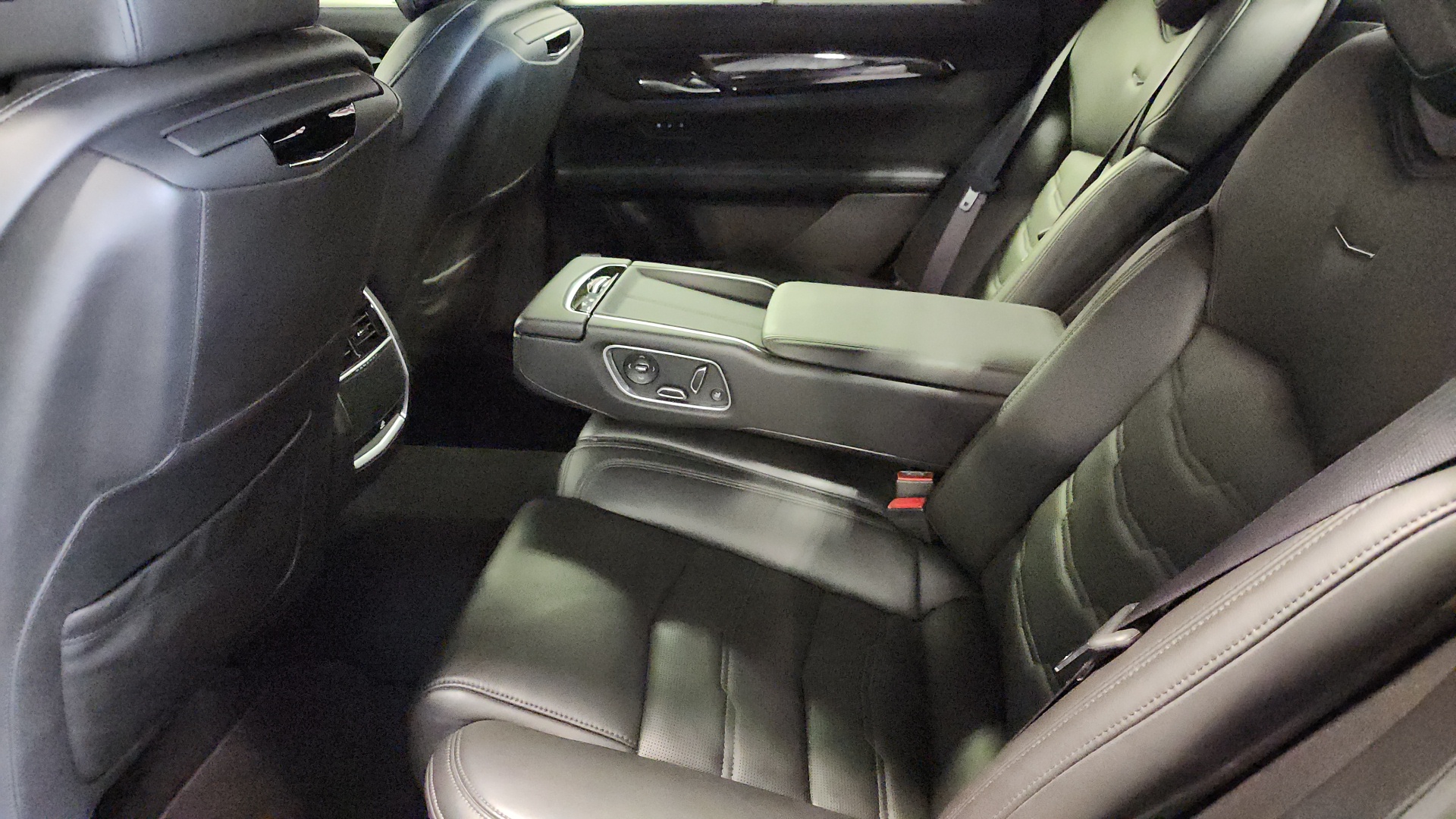 2016 Cadillac CT6 Platinum AWD 17