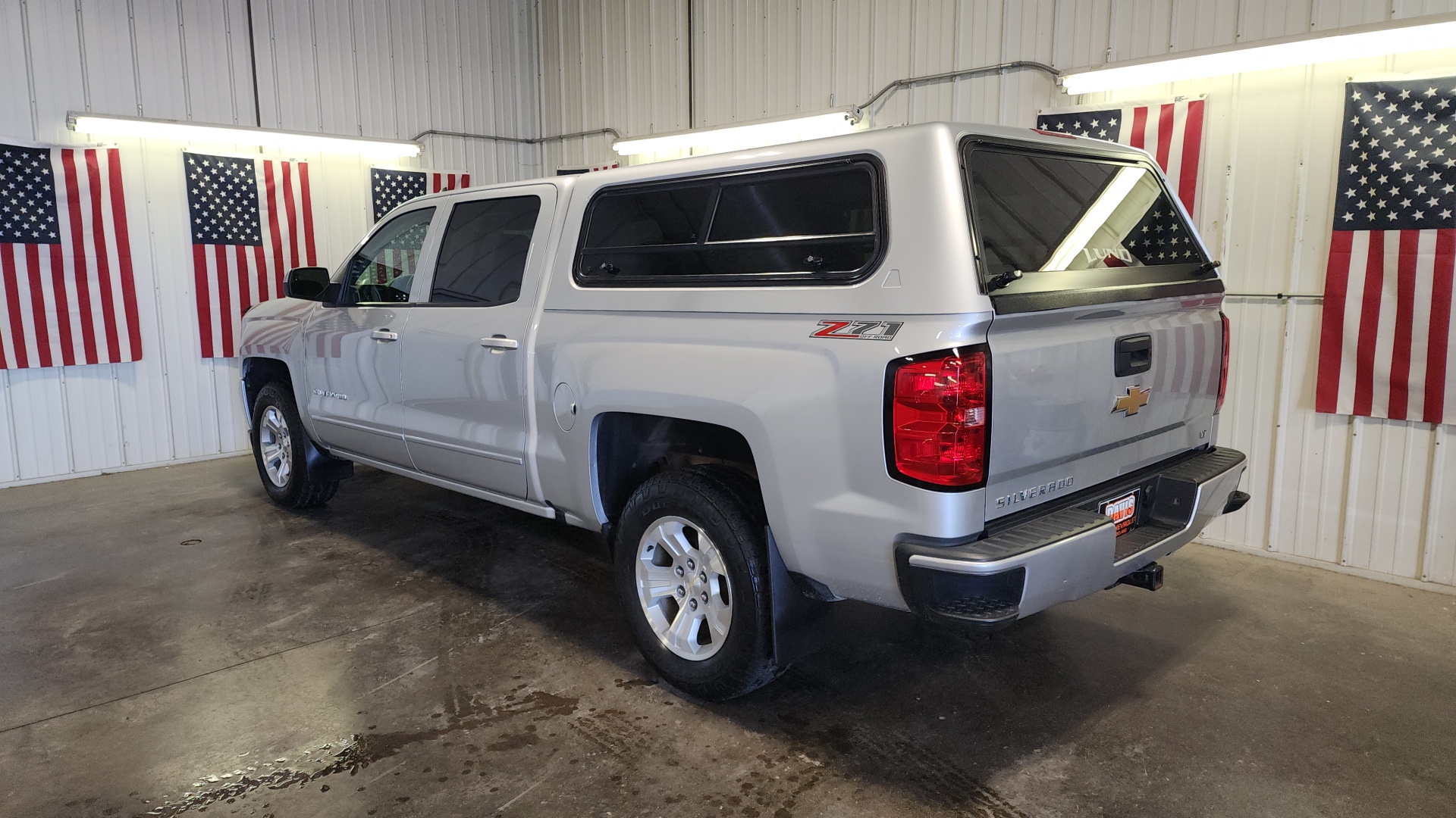 2017 Chevrolet Silverado 1500 LT 2