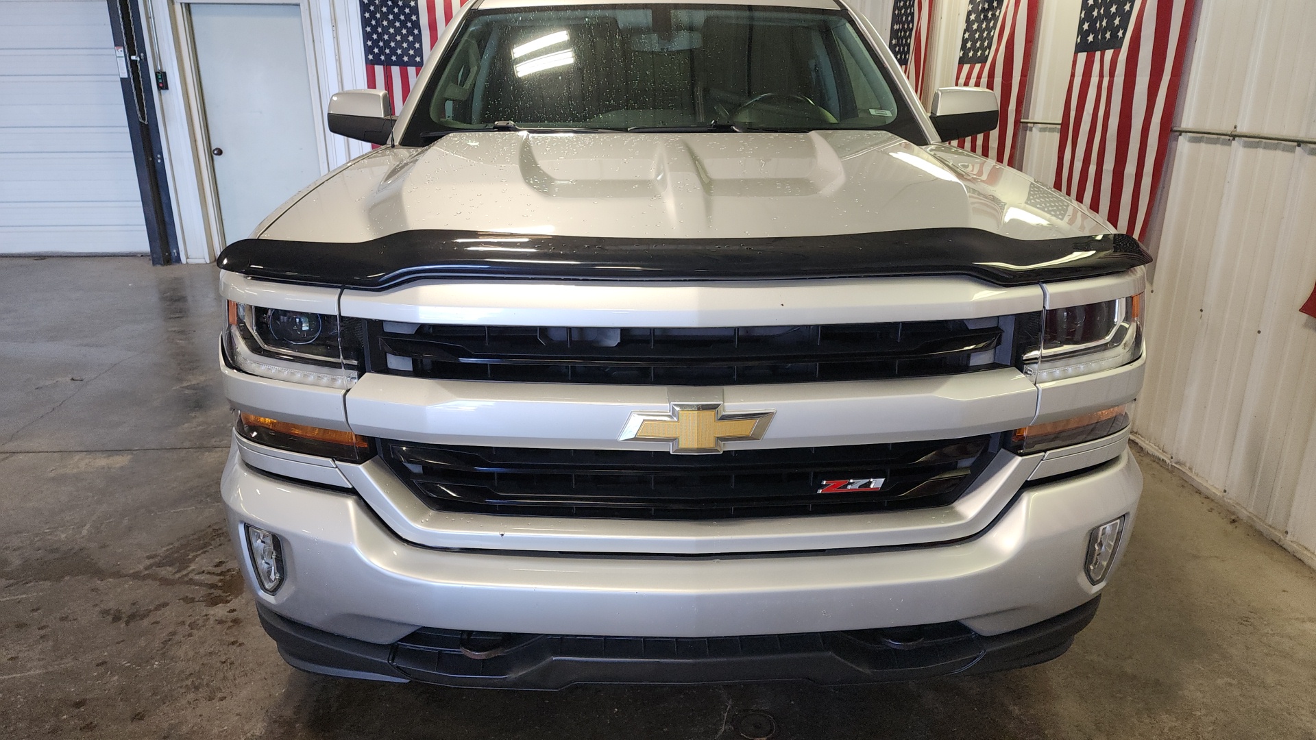 2017 Chevrolet Silverado 1500 LT 16