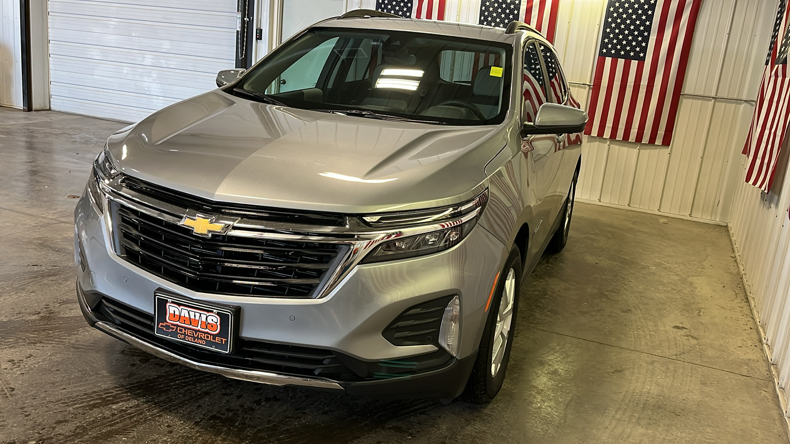 2024 Chevrolet Equinox LT 2